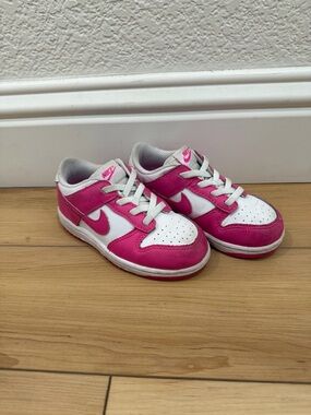 Nike Dunk Low Girls Pink and White Low-Top Sneakers 9C